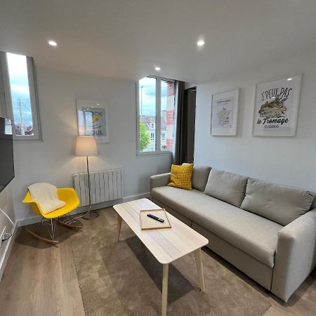 Joli Appartement Chez Dam Caen Exterior photo